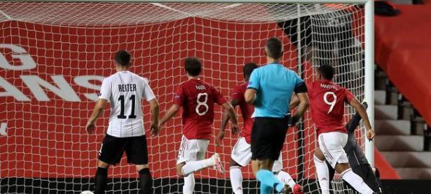 可以娱乐-粤西战狼队对阵关中朱雀队，马拉松巡回赛惊险晋级，内线统治篮板——反击锐度十足的简单介绍