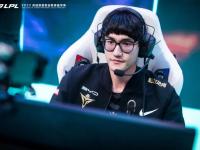 可以娱乐-Rookie爆冷击败尤文图斯，势不可挡引爆全场！的简单介绍