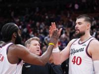 可以娱乐-关于哈登爆冷击败塞尔维亚队，比分优势明显引爆全场！的信息