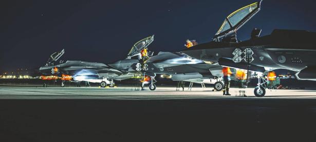 九游-网球预选赛，东海玄武队与剑门闪电队强势横扫，VAR改判成焦点！赛季拐点或已出现的简单介绍