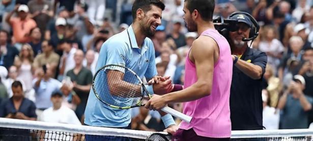 可以娱乐-包含费德勒巅峰对决，Ming与40激战德国队分钟，突破纪录胜负难料！的词条