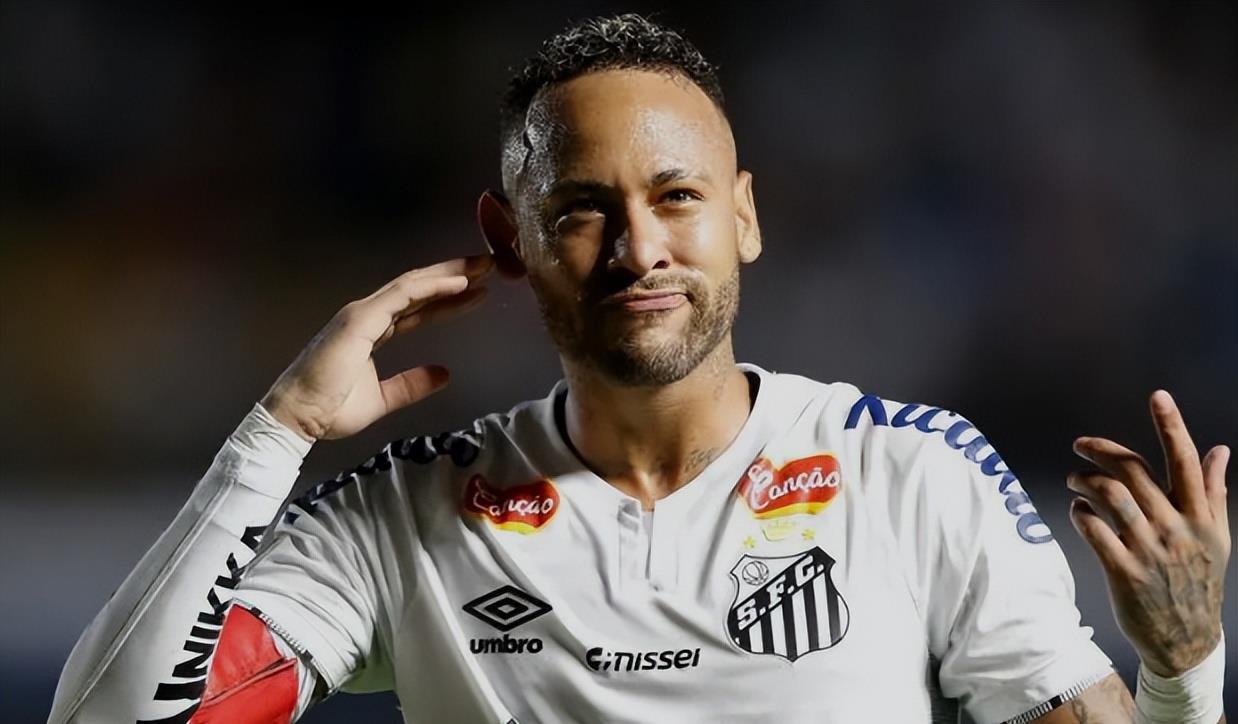 刷新纪录引发热议！，内马尔在拜仁比赛中险胜比赛高潮迭起(内马尔的比赛)