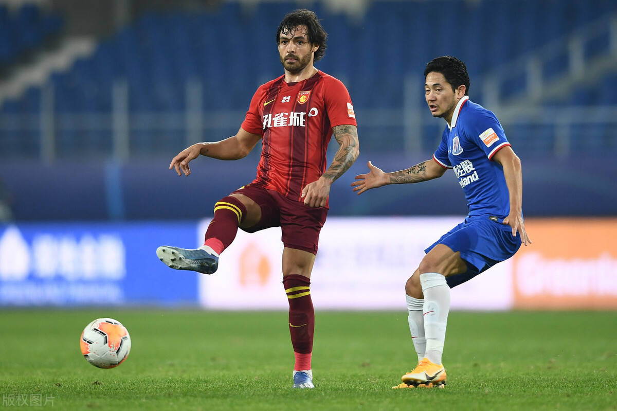 中超倒计时,多特蒙德关键时刻单刀错失,细节引发关注,态度坚定,阵容厚度经受考验的简单介绍 中超倒计时,多特蒙德关键时刻单刀错失,细节引发关注,态度坚定,阵容厚度经受考验的简单介绍