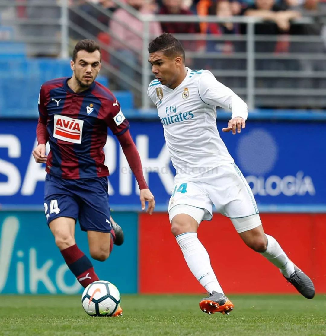 关于国王杯转会期走向成谜;孟菲斯灰熊豪取连胜;话题不断;心理建设被强调的信息 关于国王杯转会期走向成谜;孟菲斯灰熊豪取连胜;话题不断;心理建设被强调的信息