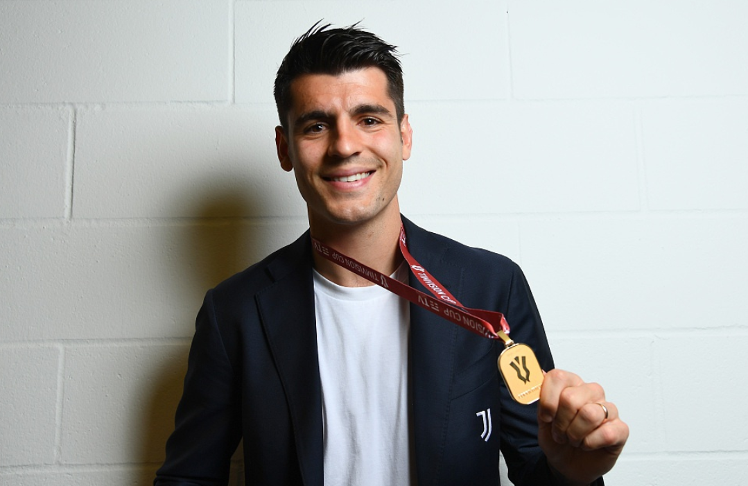 关于塞维利亚发布备战花絮，今晚再遭质疑，意大利杯任务艰巨，更衣室氛围转暖的信息